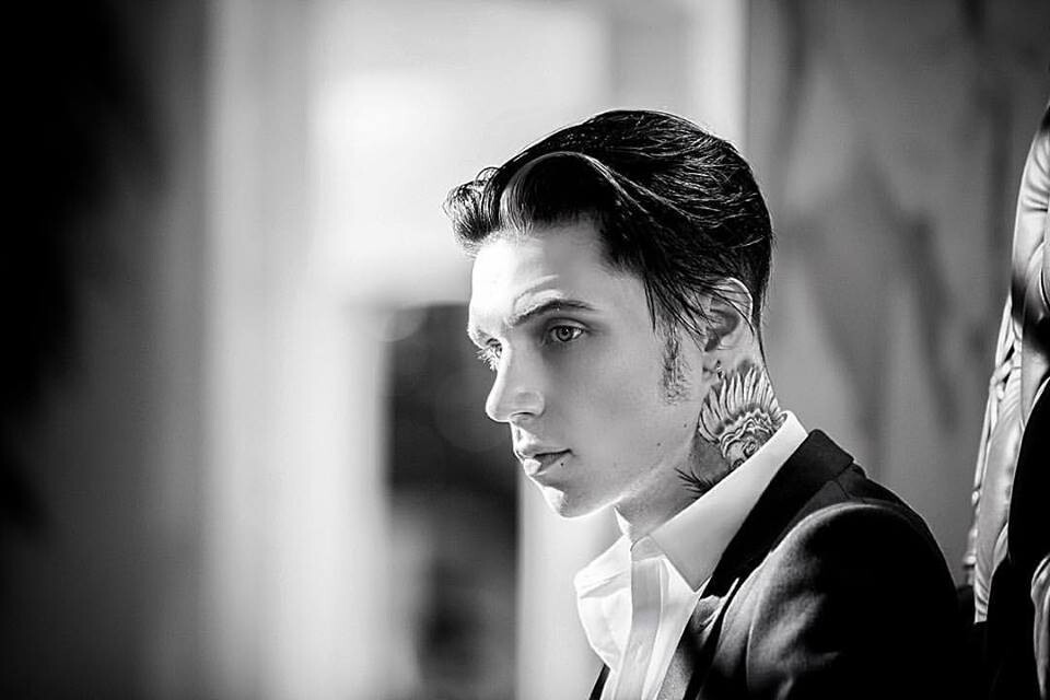 Энди бирсак. We black. We don t have to dance. Энди блэк 2016. Andy black the shadowside.