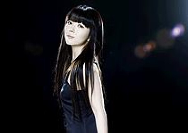 牧野 由依 Live Iflyer