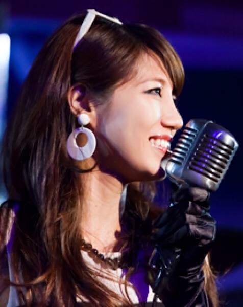 内田有美 Live Iflyer