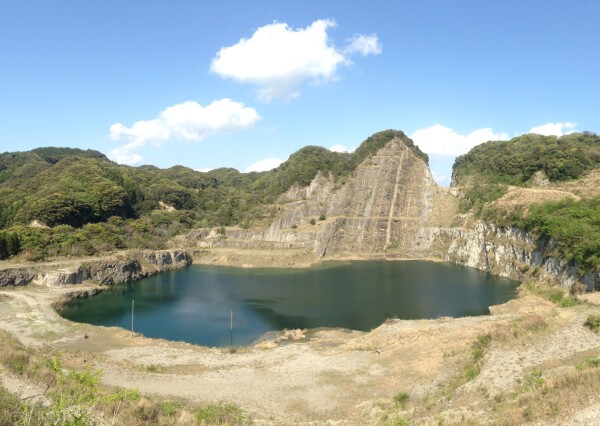 Iflyer 鋸山採石場跡地 アーティスト Archive Chiba Outdoor