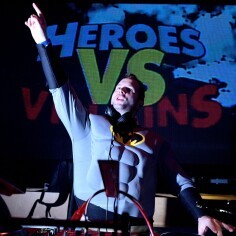 [2015.10.09] Heroes and Villains 