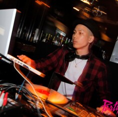Iflyer Wax ワックス Osaka ナイトクラブ