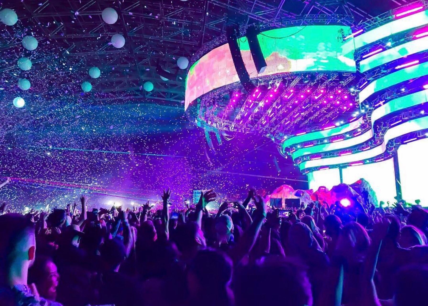 アメリカ・カリフォルニア州で開催予定の世界最高峰の野外フェス『Coachella(コーチェラ)』2022年春に再々延期となる噂が
