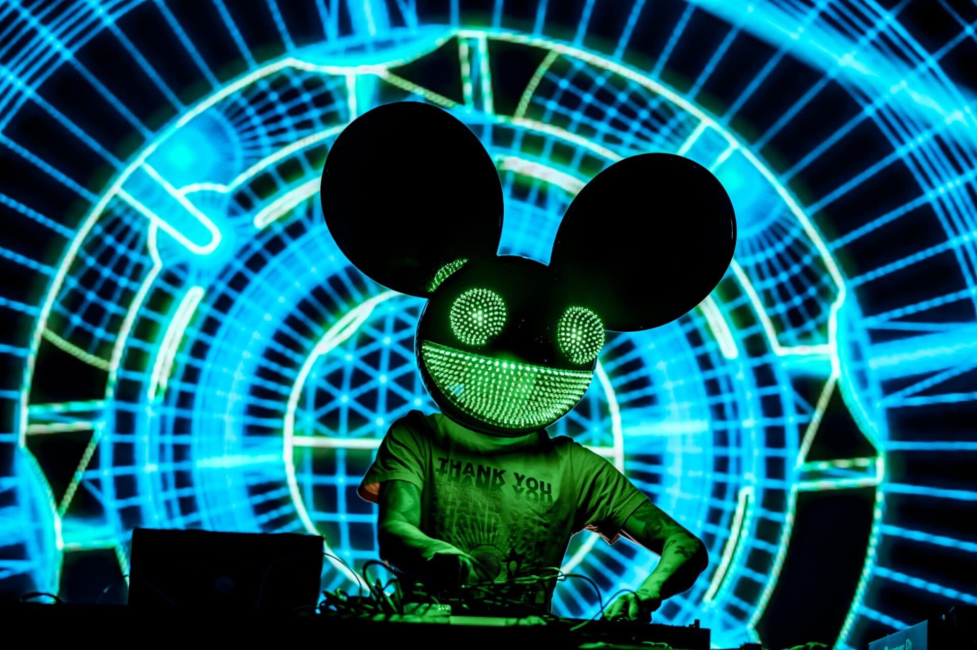 Iflyer Deadmau5 デッドマウス がラスベガスにあるナイトクラブ Zouk Nightclub 22年のレジデントdjとして就任 Cube のショーを独占公演