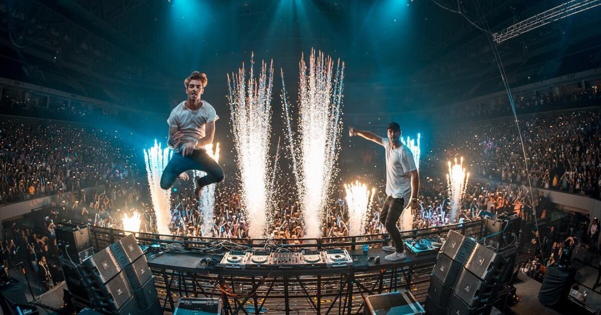 iFLYER The Chainsmokers Open site With A Cryptic Countdown Clock
