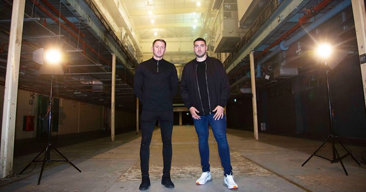 Iflyer Camelphat キャメルファット c ラジオ 1 エセンシャル ミックスをロンドンのアイコニックなベニュー Printworks から無観客配信