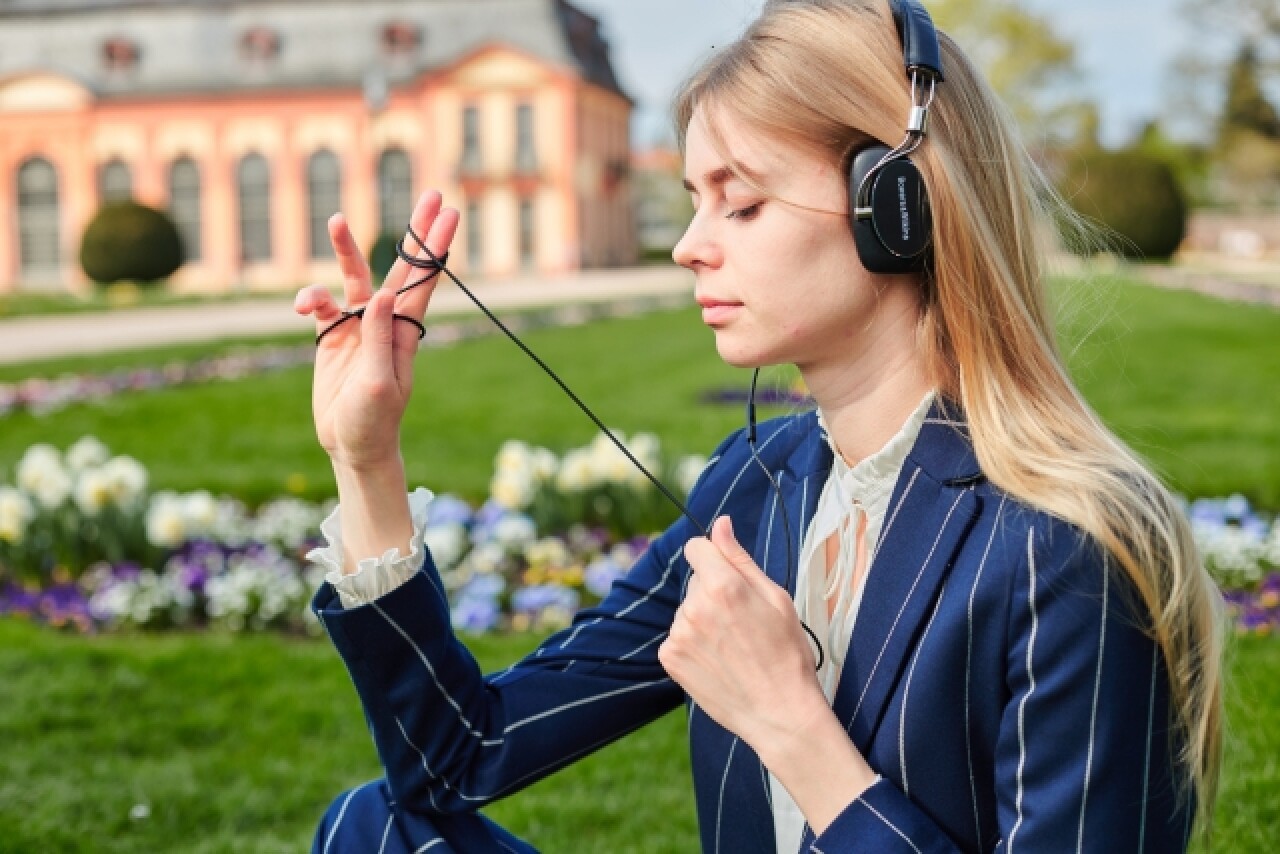 Iflyer 冬の寒さやヘッドフォン 冬場の音楽ファンが気をつけたい 耳の疲れ とその対策法