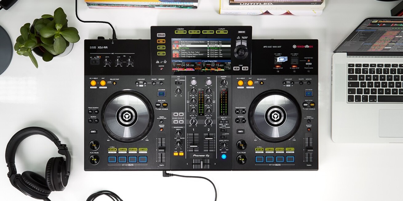 Iflyer さらに現場仕様になった一体型djシステム Xdj Rr の3つの魅力