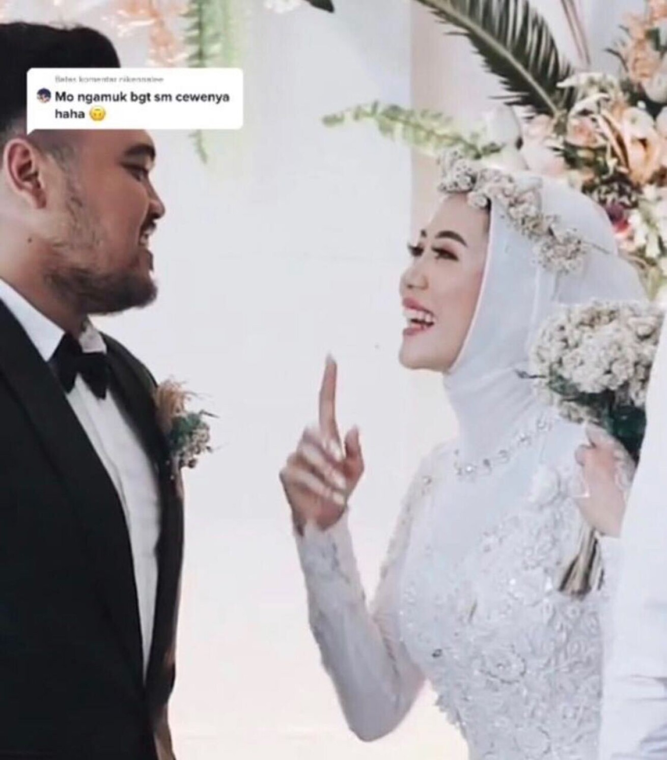 Iflyer Tiktok動画 結婚式 に花嫁が元カレを招待 最後に1度だけ元カレをハグ をしていいか花婿に許可を取り元カレにハグし Snsのコメント欄が大荒れに